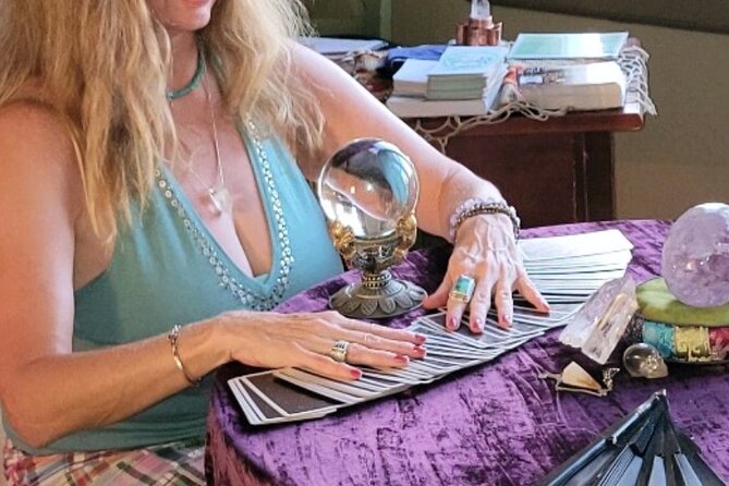 1 Hour Private Tarot Reading in Wilmington - What to Expect During Your Session