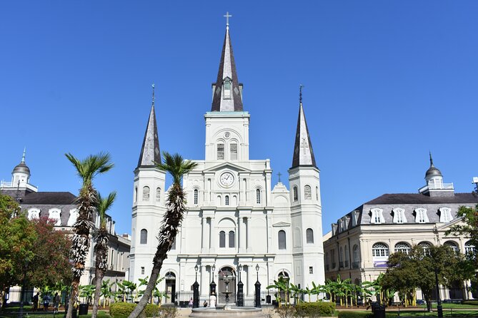 45 Minute Highlights Tour of the French Quarter - Accessibility and Participation