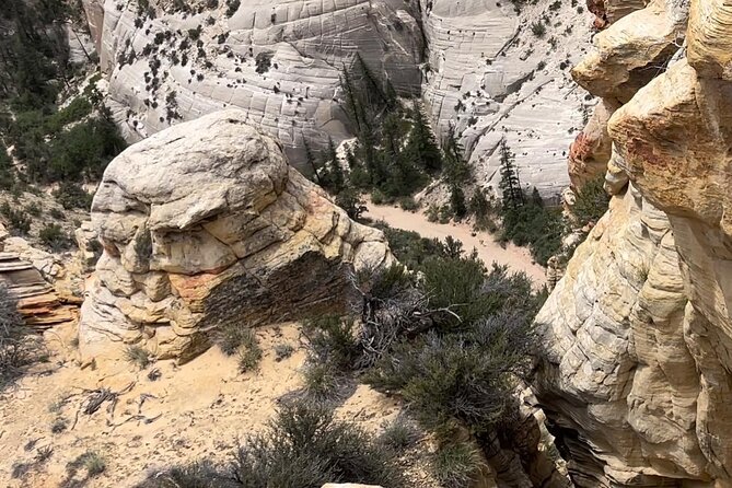 4hr Willis Creek/Bull Valley Gorge/Hoodoos - Exploring the Unique Slot Canyons