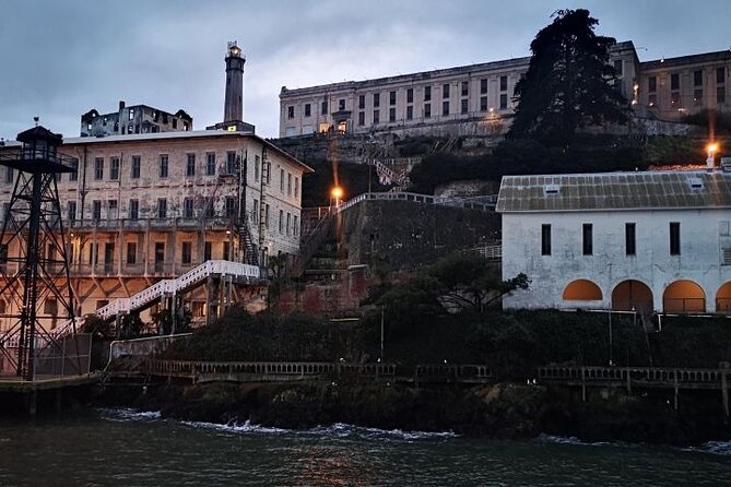 Alcatraz Night Tour With Muir Woods and Sausalito - Explore the Charming Streets of Sausalito