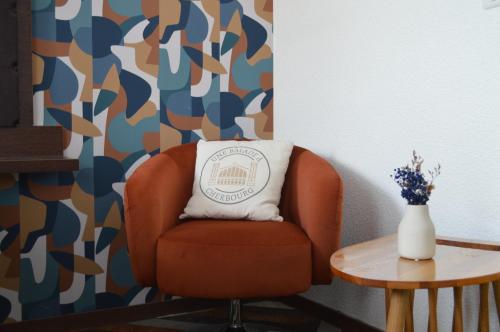 Ambassador Hotel - Cherbourg Pleasure Port - Location and Accessibility