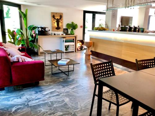 Appart Hotel The Giraffe Marseille East - Porte D'aubagne - Amenities and Facilities Offered
