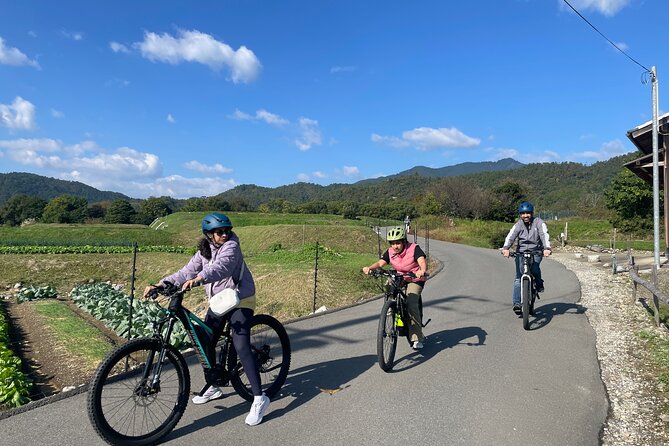 Arashiyama Kinkakuji Quiet Trail E-Bike Tour With Hotel Transfer - What to Expect