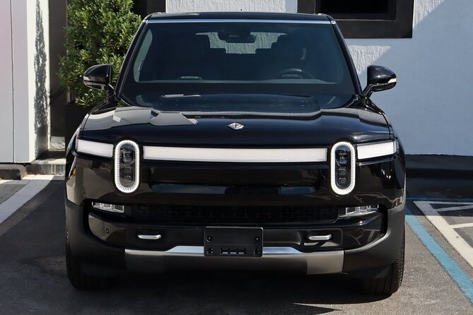 Arrival by Eco SUV From Las Vegas Airport to Las Vegas City - Meet & Greet by Professional Chauffeur