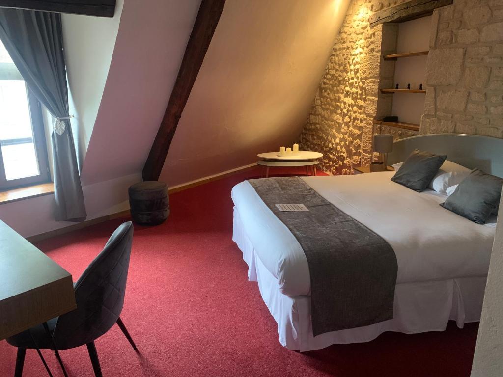 AUBERGE DU JEU DARC - Guest Ratings and Reviews