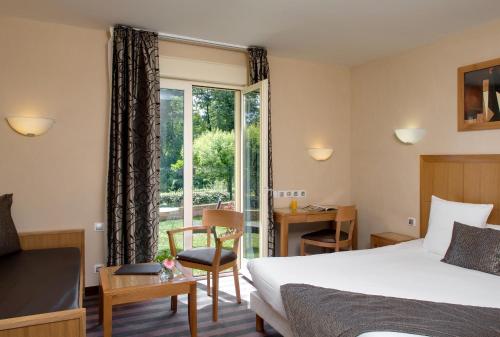 Auberge Du Moulin Marin - Accommodations and Amenities