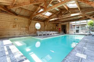 Ax Hotel Spa & Restaurant - Accommodations and Amenities