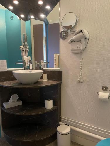 Bagnoles Hotel - Contact Hotel - Accommodations