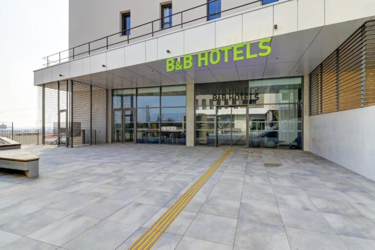 B&B HOTEL Dijon Valmy Toison D’or Review