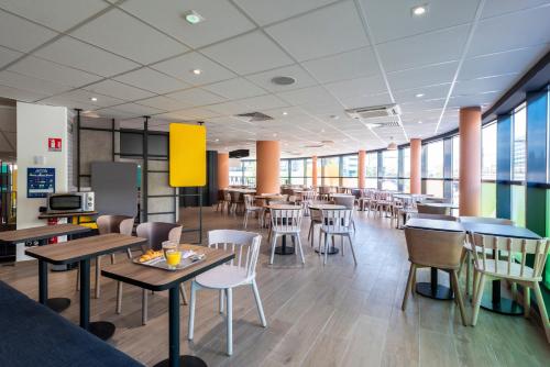 B&B HOTEL Nice Airport Arenas - Accommodation Options