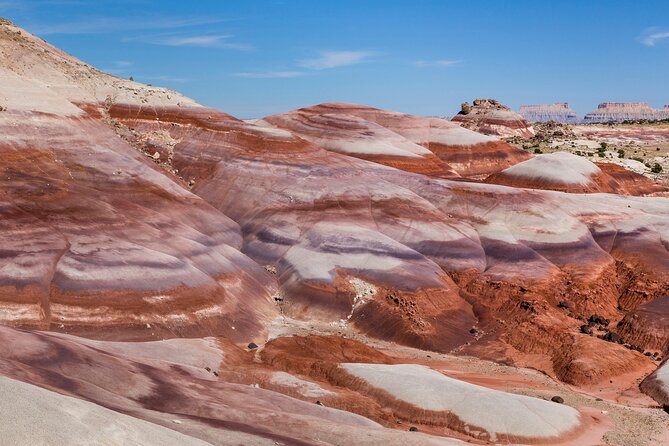 Bentonite Hills Cathedral Valley Half Day Tour - Custom Itineraries and Group Considerations