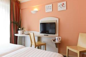 Best Western Astoria - Guest Reviews and Ratings