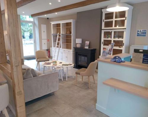 Best Western Flers Centre Gare - Location Advantages