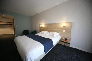 Best Western Hotel Fontaine Argent - Location and Accessibility