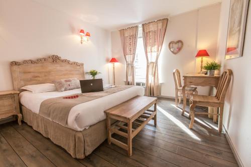 Brit Hotel Bristol Montbéliard Centre - Accommodation Options