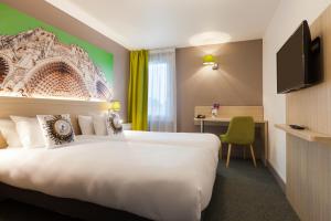 Brit Hotel Comfort Amiens - Accommodation Options