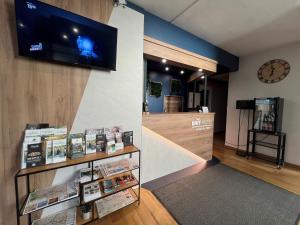 Brit Hotel Du Parc Niort Center - Free Parking - Importance of Free Parking for Guests