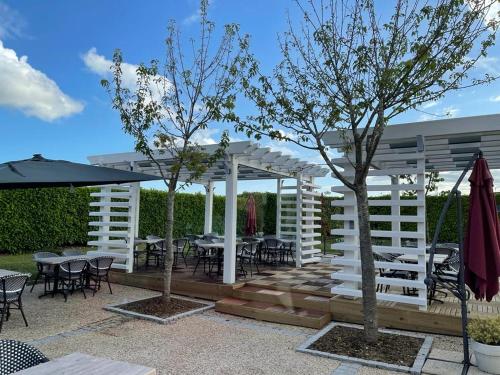 Brit Hotel La Bonne Etape - Accommodation Options