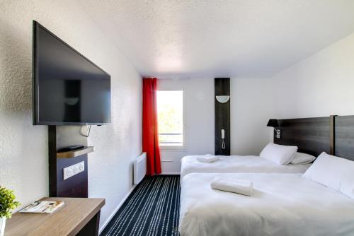 Brit Hotel Reims La Neuvillette - Location and Accessibility