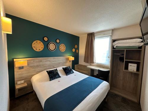 Brit Hotel Saumur - Amenities and Services