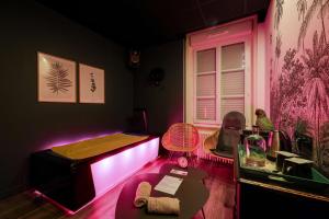 BRIT HOTEL & SPA The Rock at Dog - Accommodations and Amenities