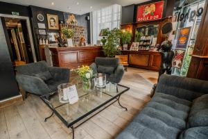 Brueghel - Guest Reviews and Ratings