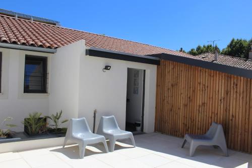 Casa Hotel - Accommodation and Amenities