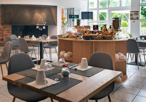 CERISE Dax - The Gardens of the Lake - Accommodation Features and Amenities