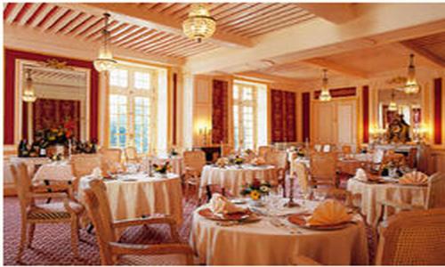 Château De Rigny - Unique Accommodations