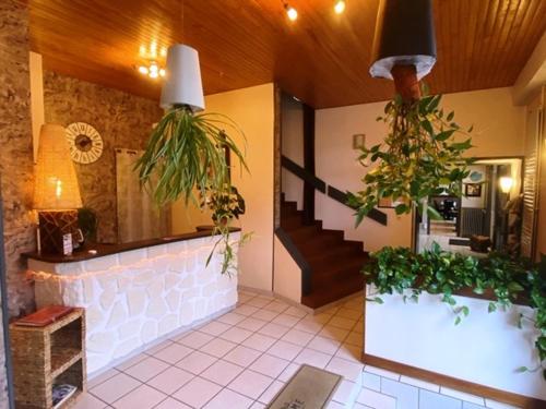Chazes Hotel - Amenities and Facilities