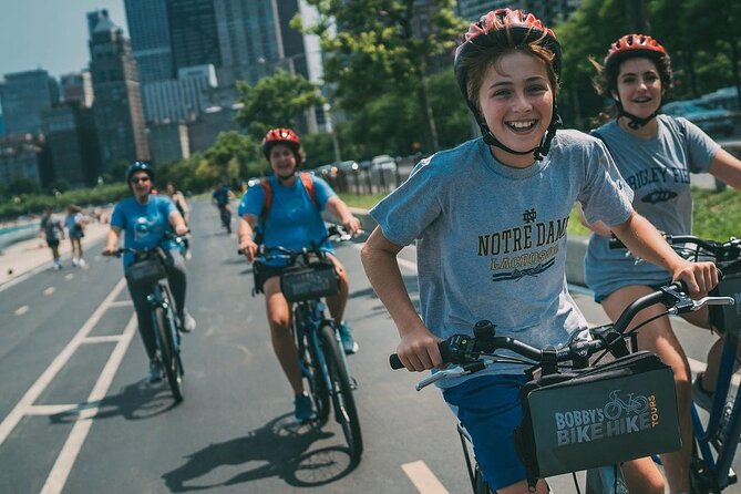 Chicago Family Food and Bike Tour With Top Attractions - Highlights of the Chicago Family Food and Bike Tour