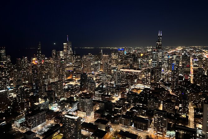 Chicago Helicopter 10-Minute Tour for up to Three Passengers - Tour Duration and Experience