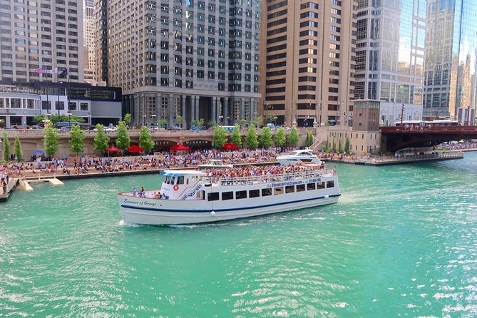 Chicago River 90-Minute Architecture Boat Tour - Onboard Amenities