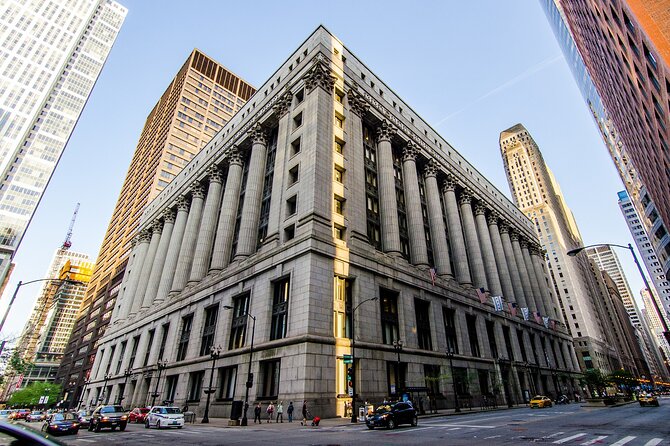 Chicago Walking Tour: Connecting Past and Present - Exploring the Wrigley Building and Marina City