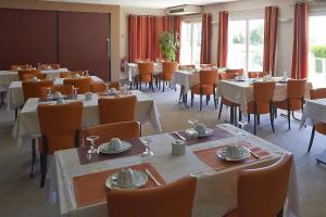 CitHotel Les Alizés - Room Options and Amenities