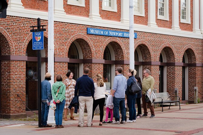 Colonial Newport Walking Tour - Meeting and End Points