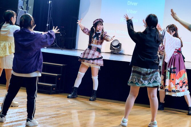 Cyalume Dance Workshop With English Guide - Meeting and Pickup