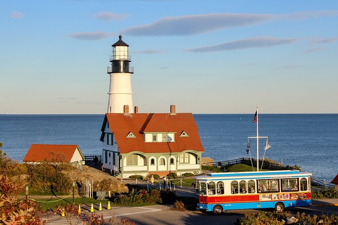 Discover Portland City and Lighthouse Tour - Visiting the Portland Observatory