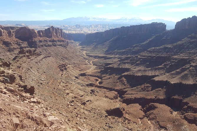Do It Like a Local! Drive a Canyon in the Comfort of Your Personal SUV! - Your Personal Guide Awaits