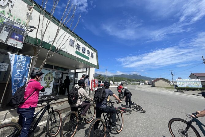 E-MTB Ride Tour in a Town at the Foot of the Hidaka Mountains - E-MTB Ride: The Thrill of Effortless Exploration