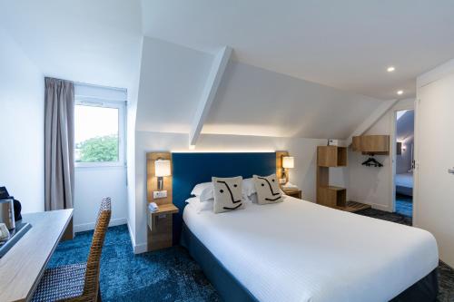 Eden Park Hotel Restaurant - Ideal Location and Surroundings