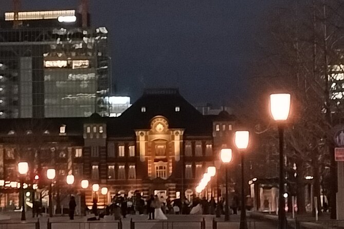 Elegant Tokyo Twilight Walk & Local Dining Experience - Culinary Delight: Monjayaki and Beyond