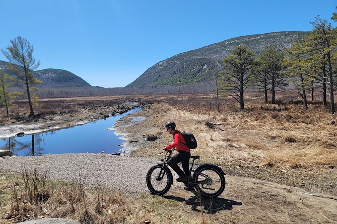 Fat Tire E-Bike Rental in Bar Harbor - Included Amenities