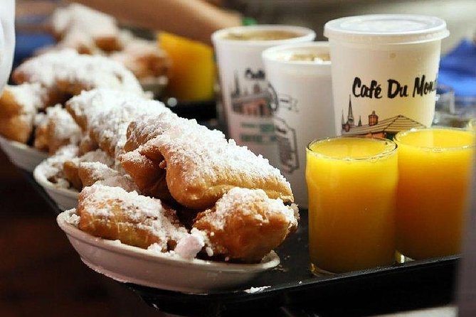 French Quarter History Tour With Cafe Du Monde - Tour Features