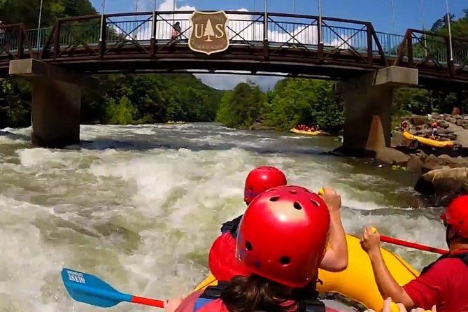 Full Ocoee River Rafting Adventure With a Riverside Lunch - Understanding Health and Safety Guidelines