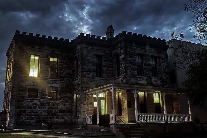 Ghosts of Old Georgetown Walking Tour - Engaging Stories of Ghostly Encounters