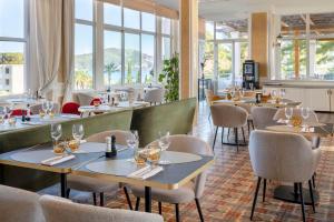 Grand Hotel Des Lecques; BW Signature Collection - Accommodations