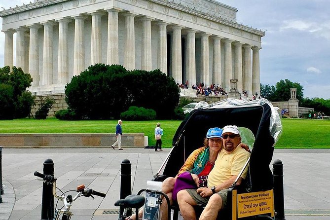 Grand Monuments & Memorials Tour - Meeting and Pickup