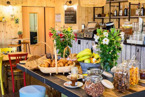 Greet Hotel Evreux Centre - Route De Normandie by Accor - Location and Accessibility
