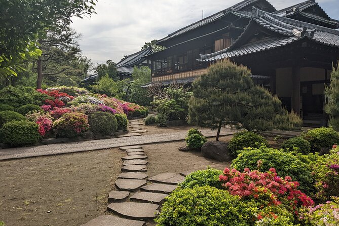 Hidden Temples Tour of Tokyo in Karasuyama - Taking in the Spiritual Atmosphere of Tokyos Temples